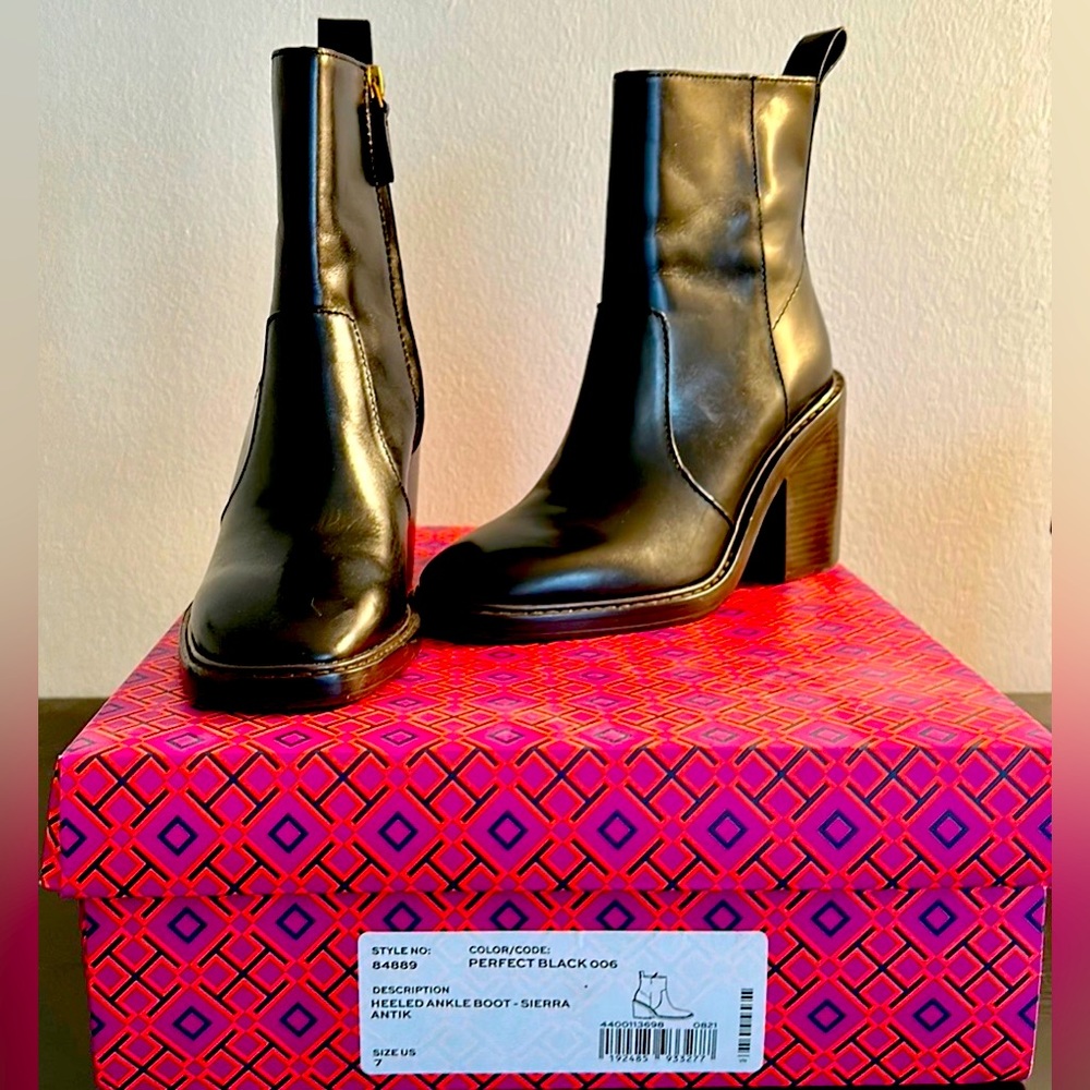 NIB Tory Burch black Sierra Antik leather heeled ankle boot women’s size 7